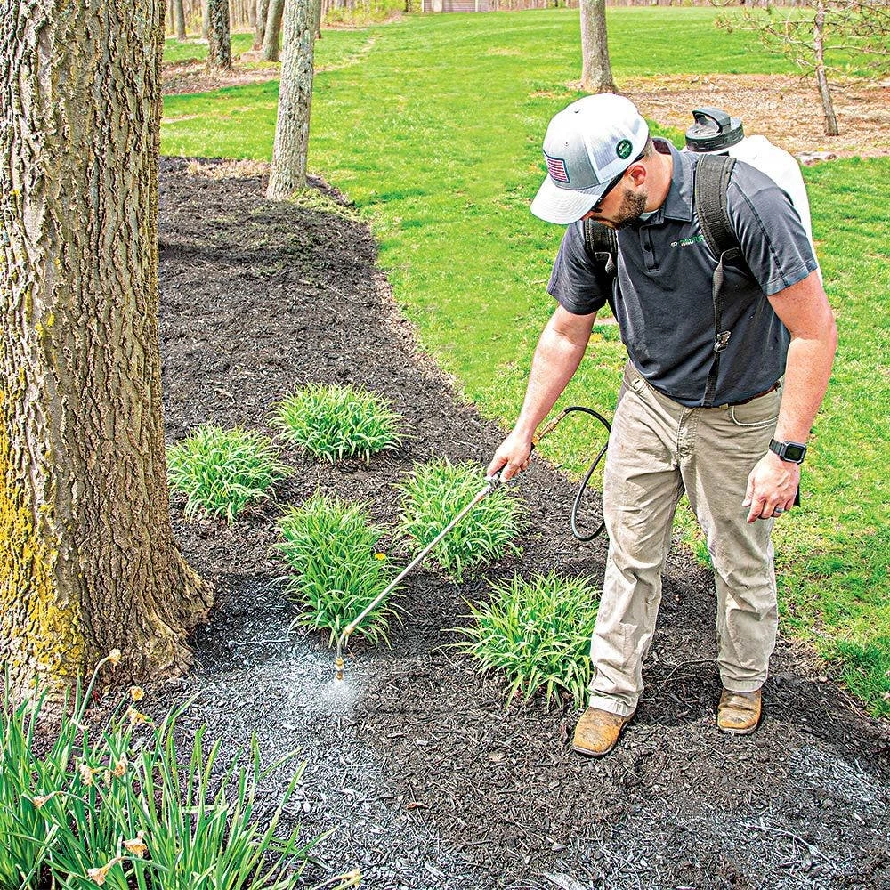 GURUbind Locking Mulch Binder Coating - 1gal 2 GURUbind Locking Mulch Binder Coating - 1gal - Image 2